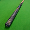 Close up of O'Min one piece pool cue